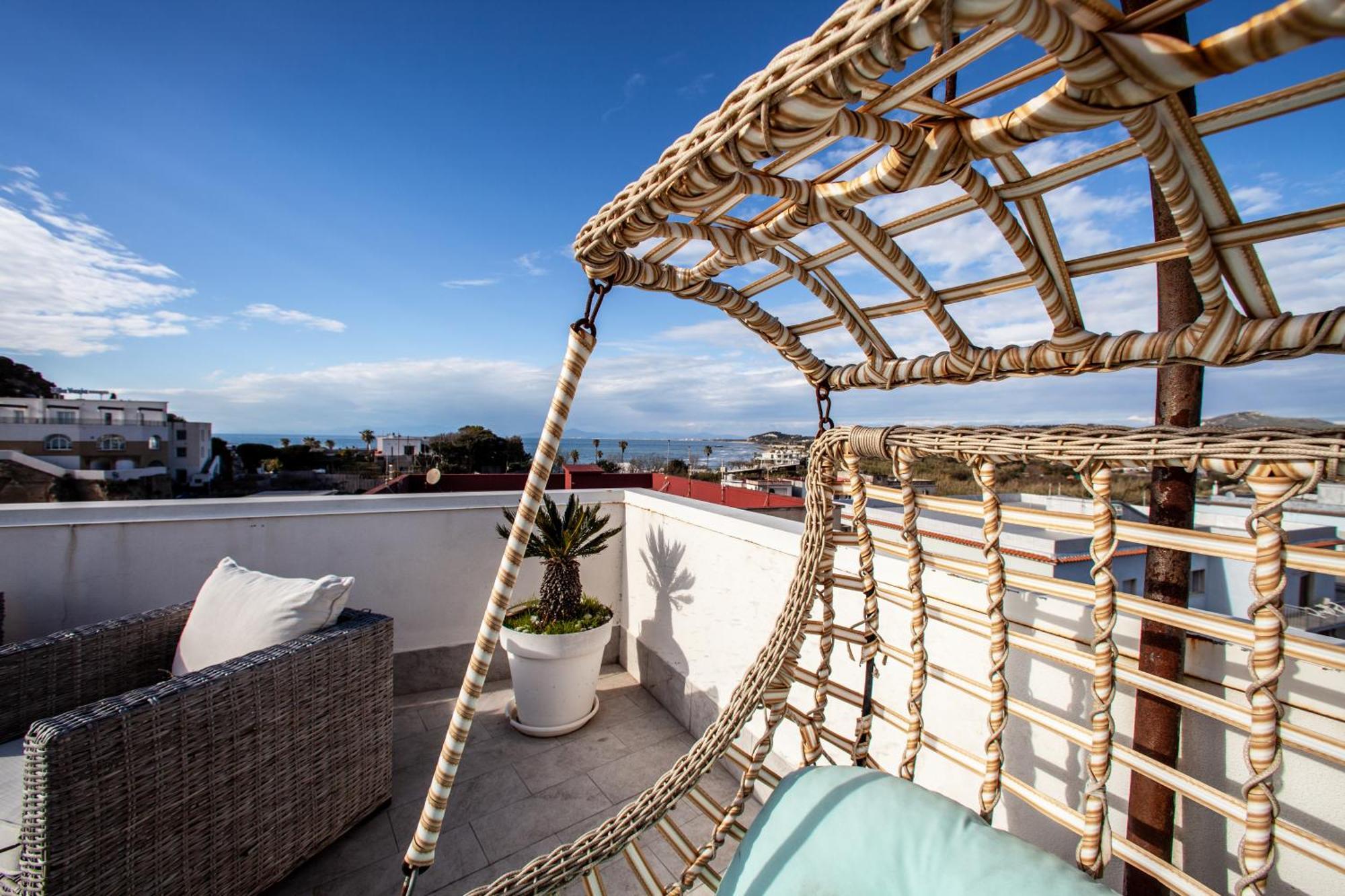 Mh Suites Rooms Apartments Bacoli Eksteriør billede