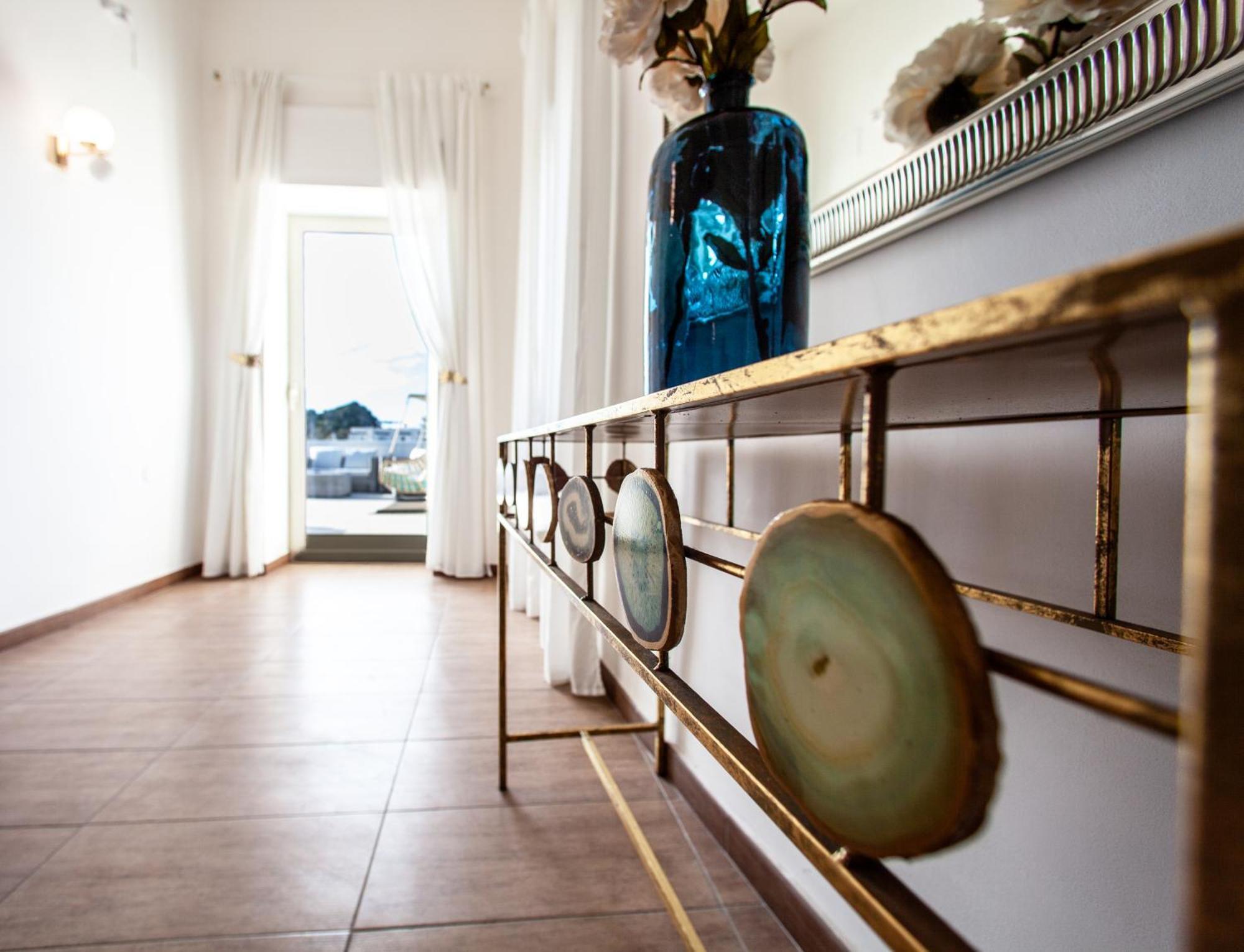 Mh Suites Rooms Apartments Bacoli Eksteriør billede