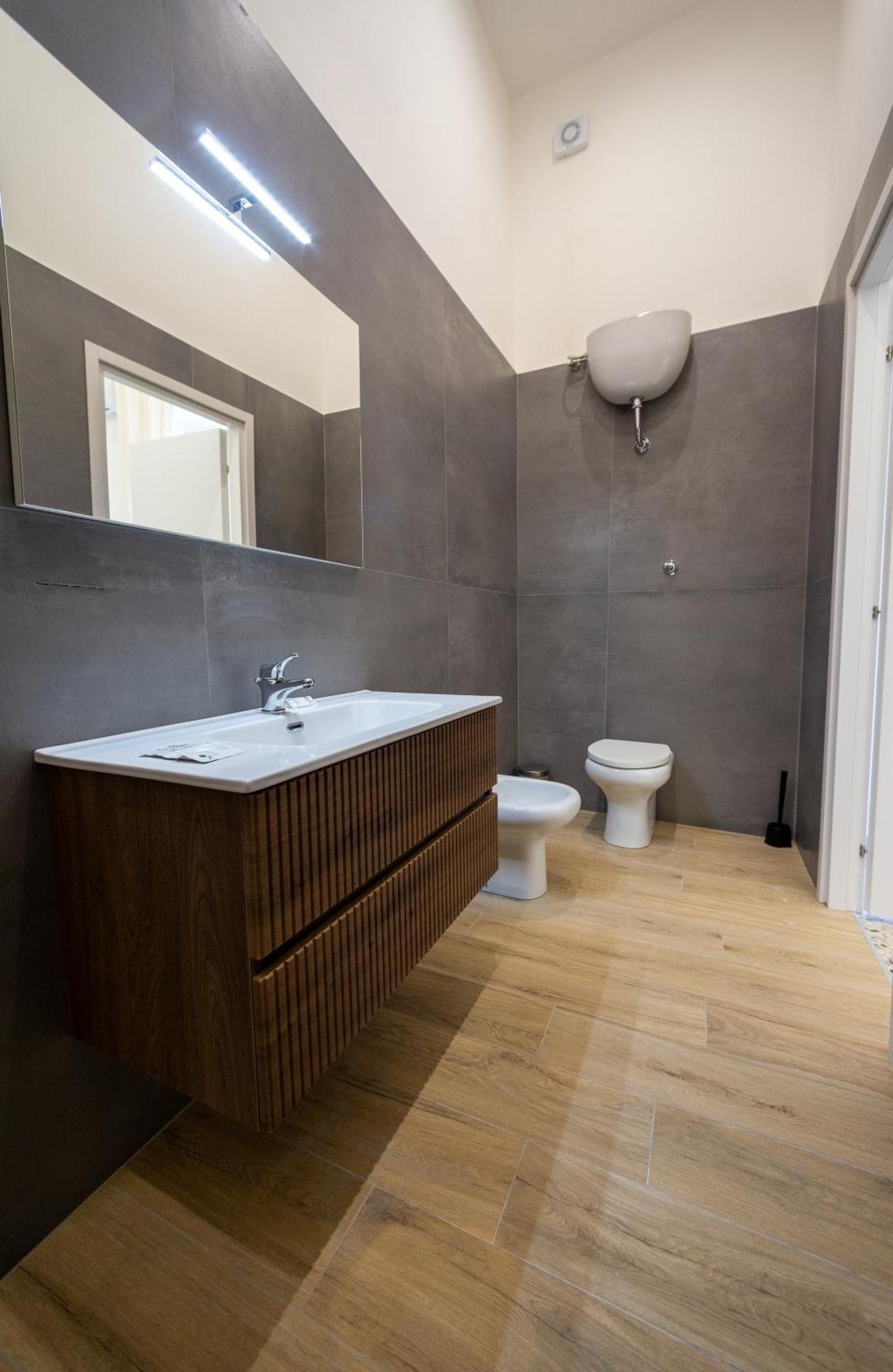 Mh Suites Rooms Apartments Bacoli Eksteriør billede