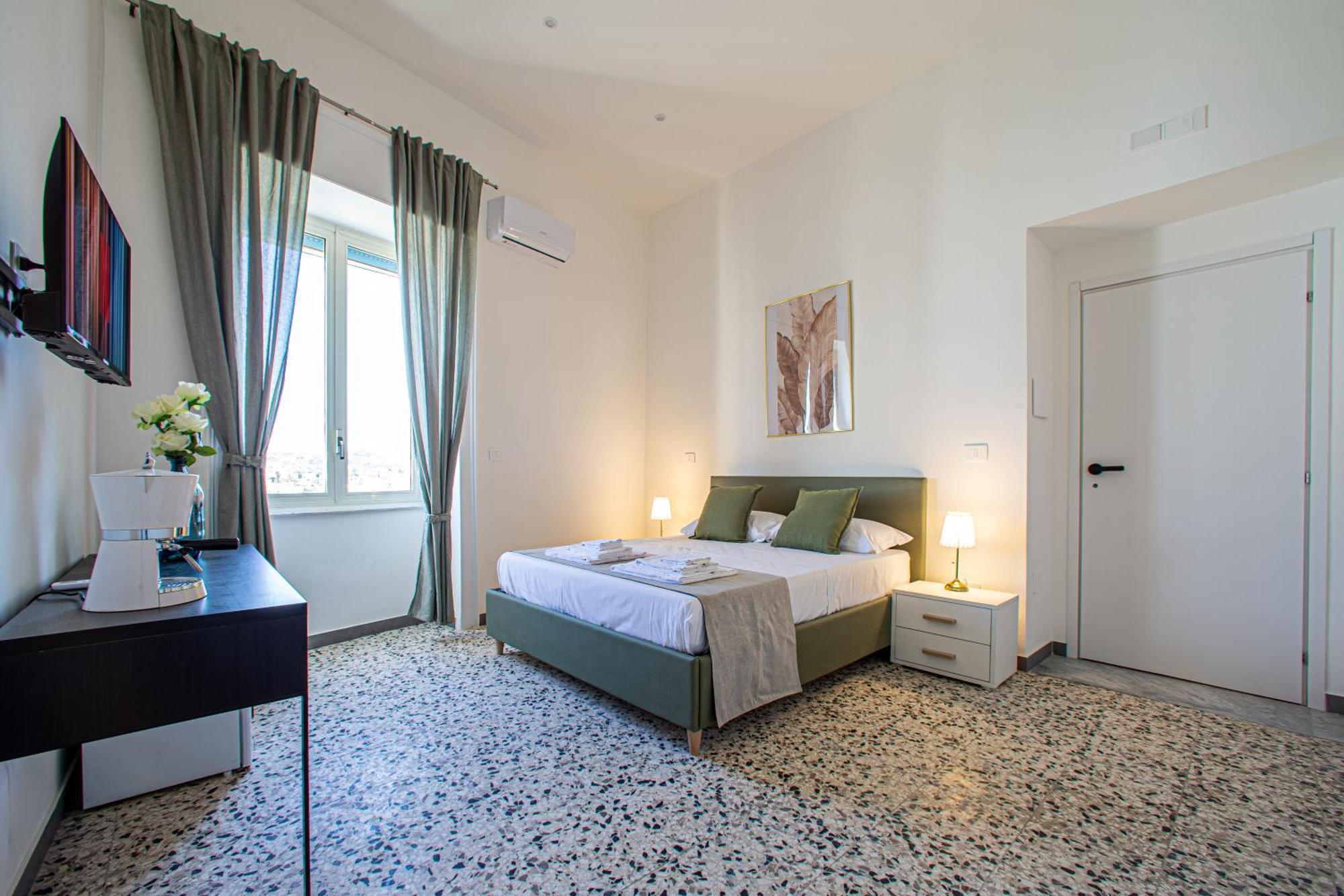Mh Suites Rooms Apartments Bacoli Eksteriør billede